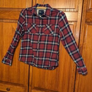American Eagle Outfitters Red and Blue Plaid Casual Shirt